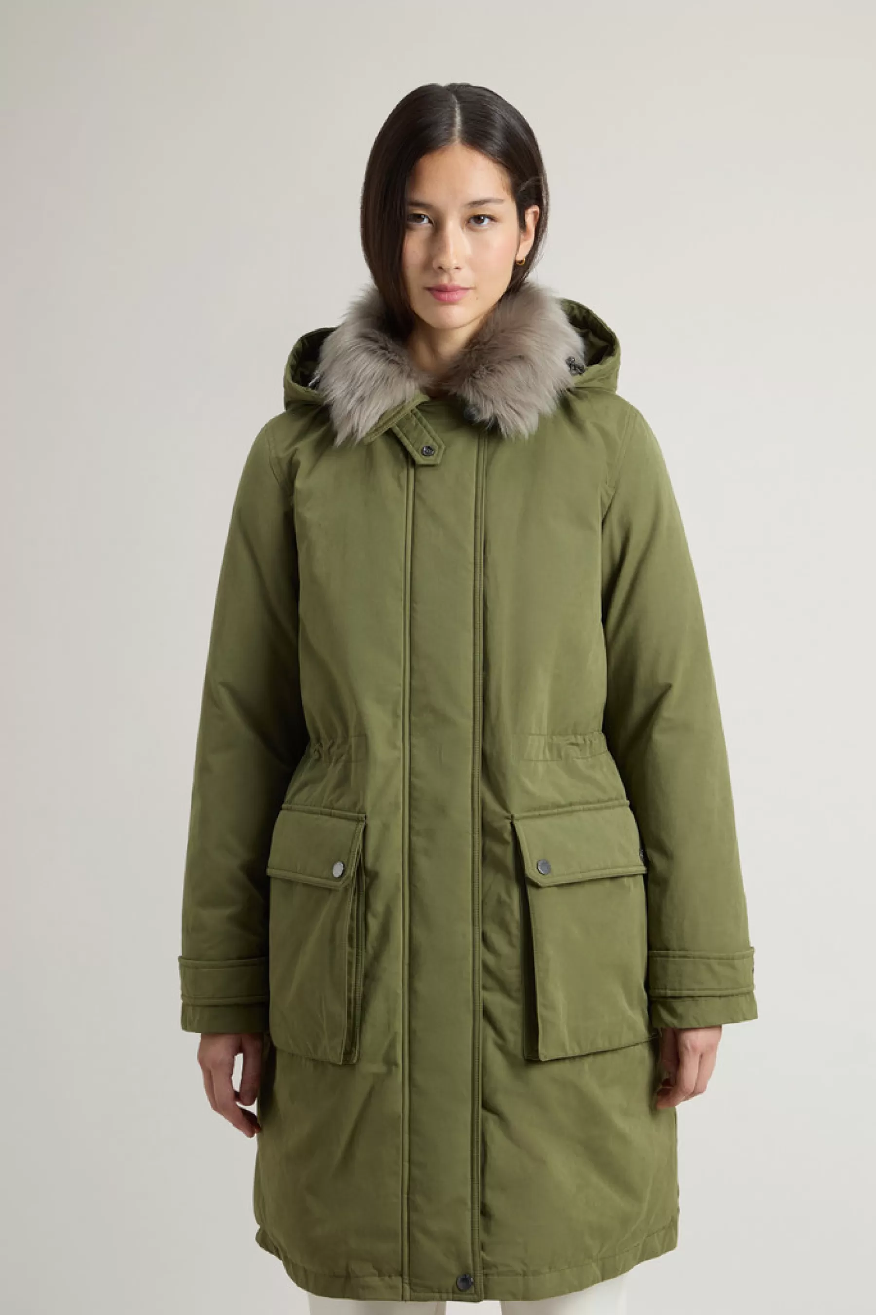 Best Arctic Parka van Mountain Cloth met verwijderbare capuchon en bontkraag DAMES Parka
